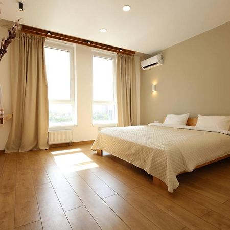 Apartmán Nyvky-Park Lux Kyjev Exteriér fotografie